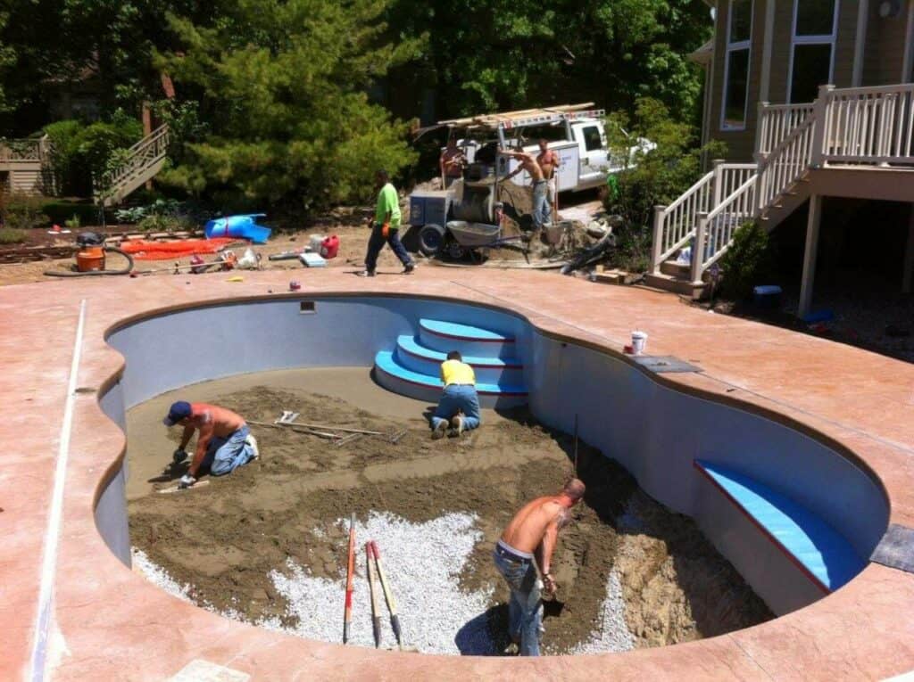 pool-refurbishment-and-maintenance-1024x765